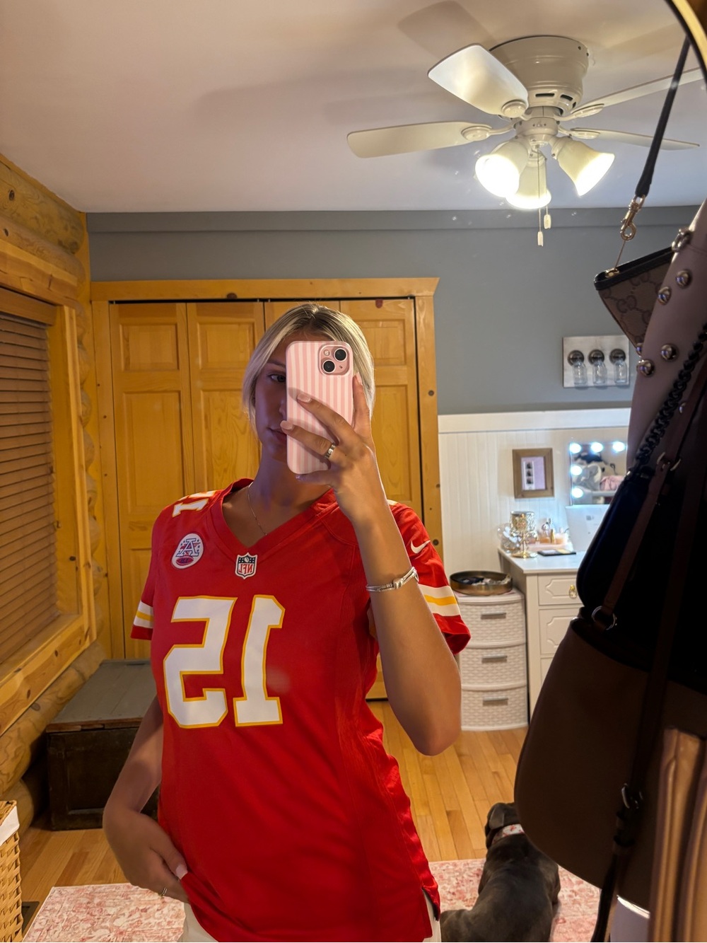 Nike Red NFL On-Field Jersey Hem Patch - Picture 1 of 8
